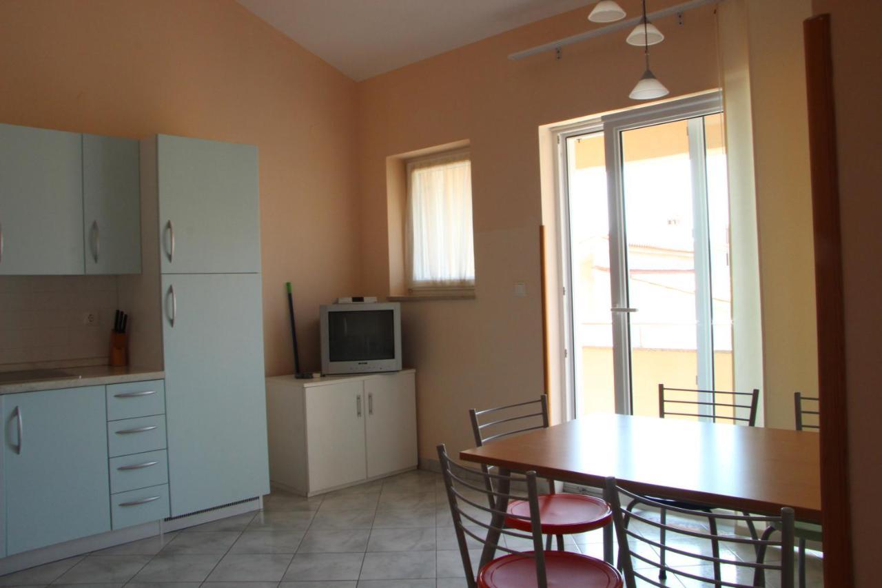 Apartments Miriam Премантура Екстериор снимка