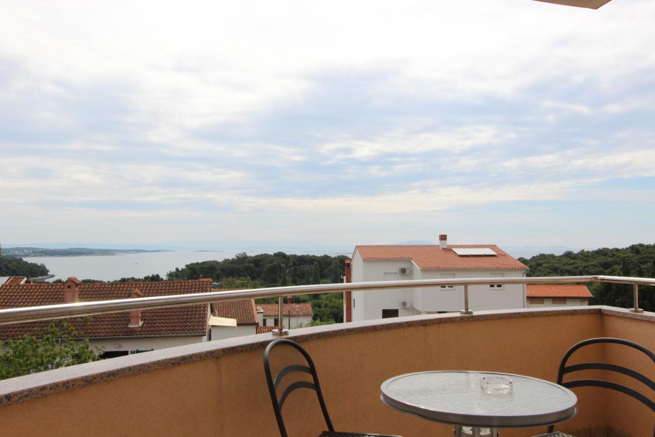 Apartments Miriam Премантура Екстериор снимка