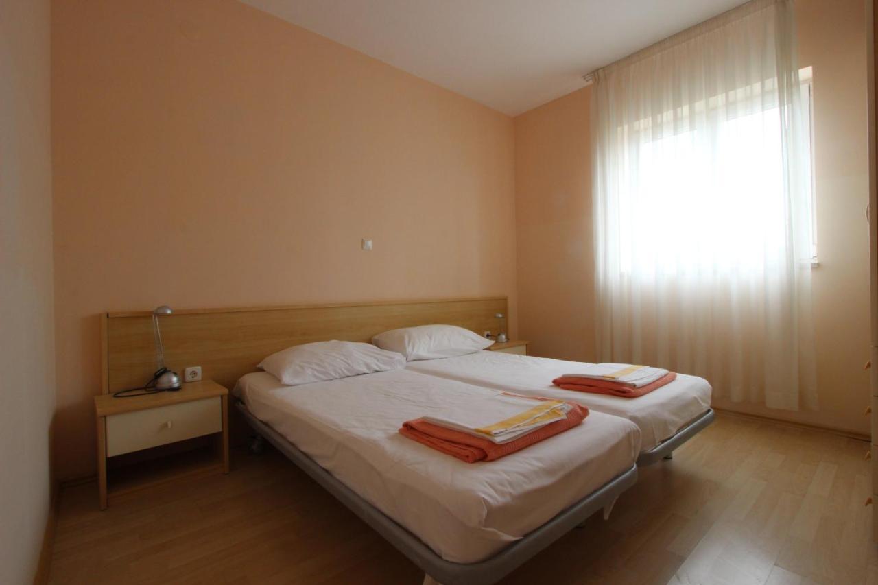 Apartments Miriam Премантура Екстериор снимка