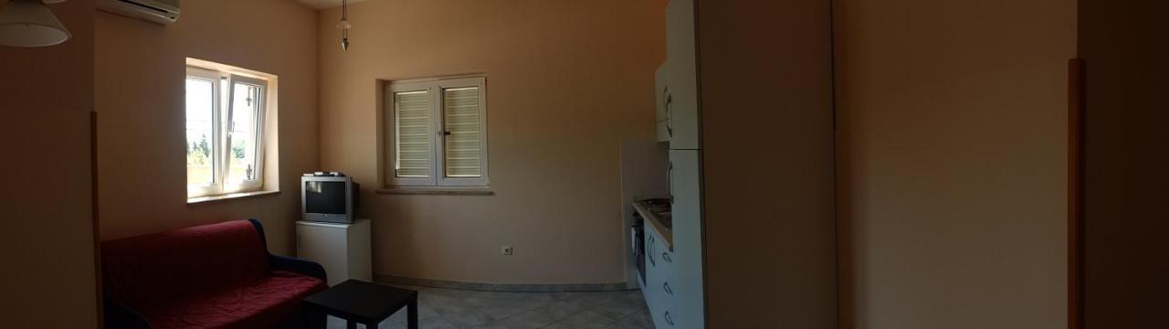 Apartments Miriam Премантура Екстериор снимка